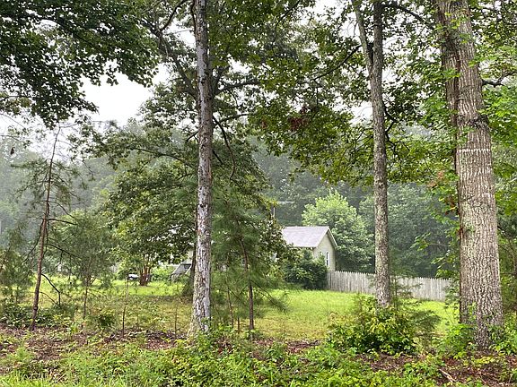2nd image of 25268 Independence Rd