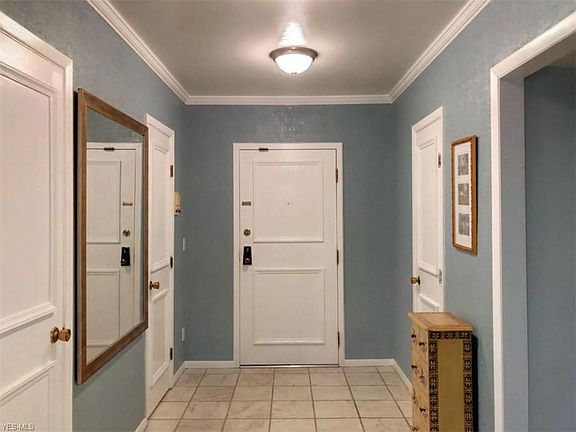 3rd image of 2112 Acacia Park Dr APT 401