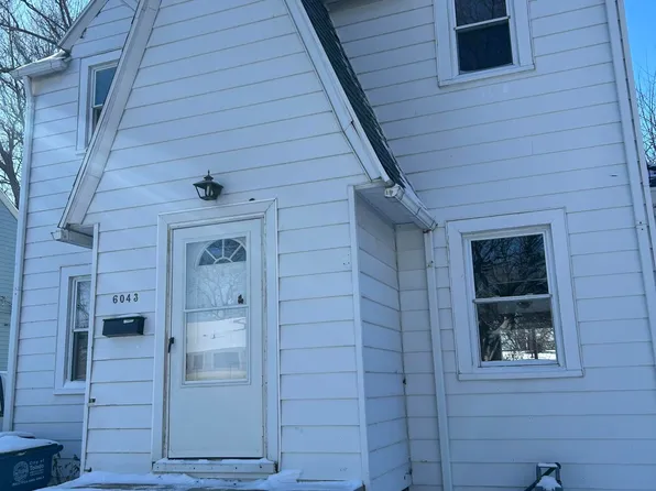 6043 325th St, Toledo, OH 43611