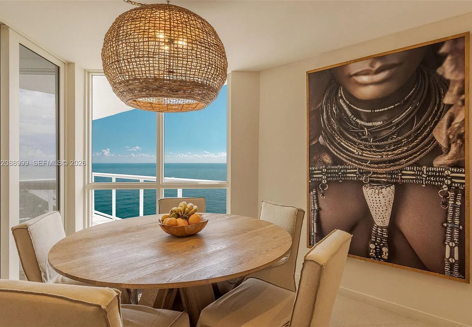 The Sterling Condo — Photo 4