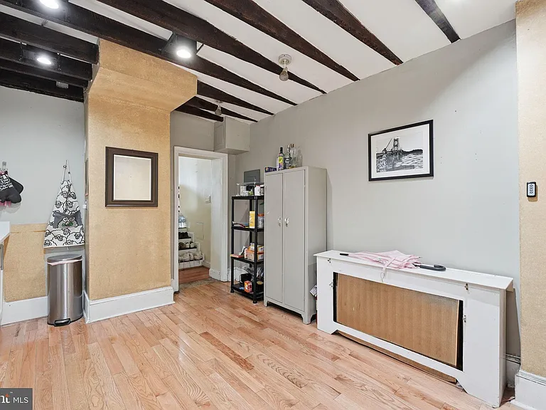 1425 Wisconsin Ave NW #1 — Photo 5
