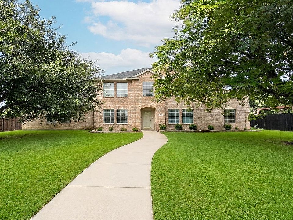 1st image of 754 Cedarwood Dr
