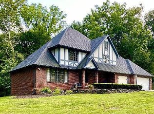 305 Hickory Hill Rd, Terre Haute, IN 47802