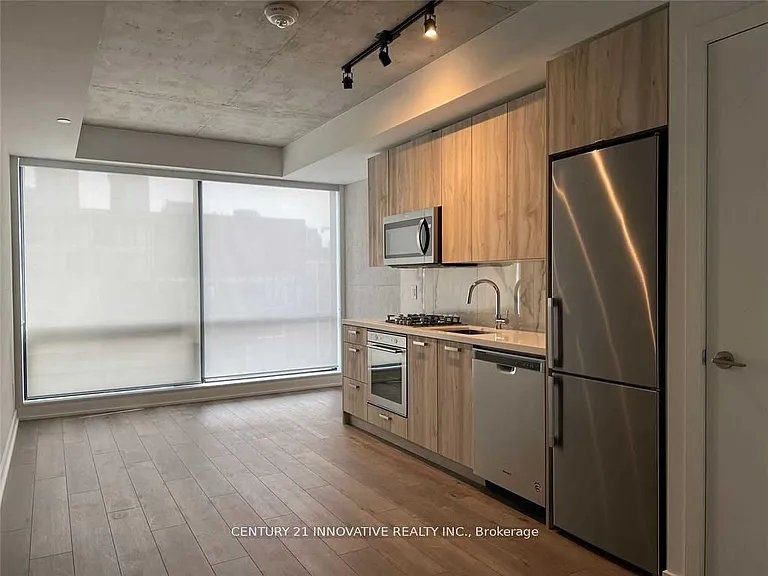 458 Richmond St W #905 — Photo 17