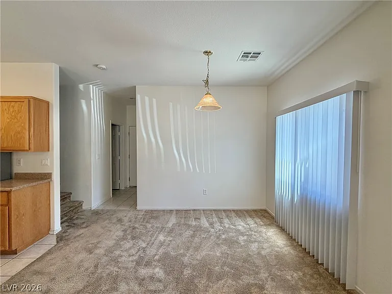 89 Dow Jones St #3 — Photo 5