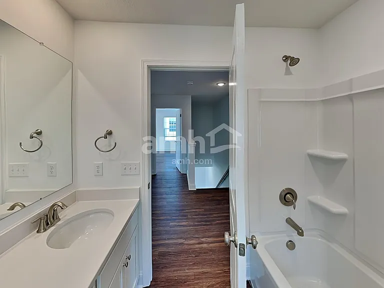 8428 Merlin Dr — Photo 20