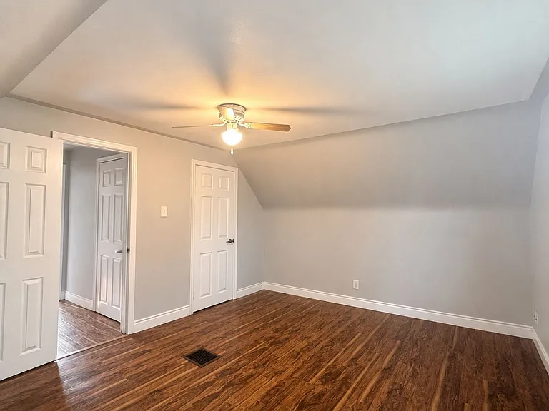 53 Shadyside Ave #MAIN 2ND — Photo 14