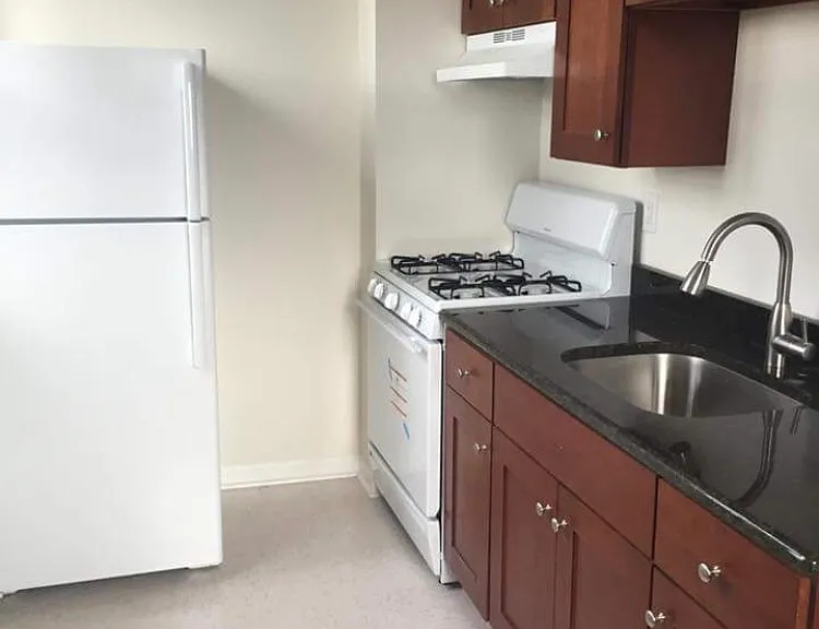 208 White Horse Pike — Photo 2