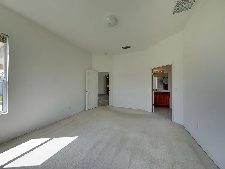1679 Pinyon Pine Dr — Photo 17