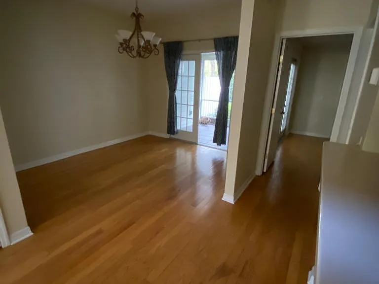 231 NE 28th Ave #105 — Photo 20