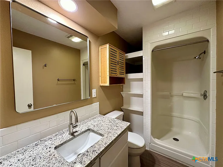 1409 N Bishop St #2 — Photo 9