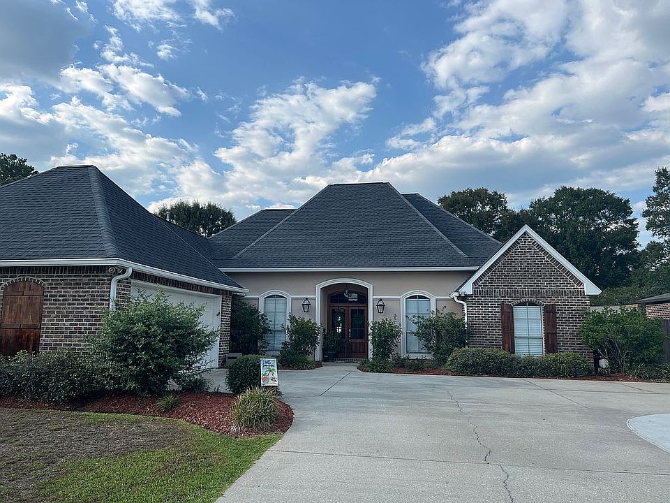 1st image of 12571 Three Lakes Dr