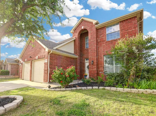 3225 Chesington Dr, Fort Worth, TX 76137