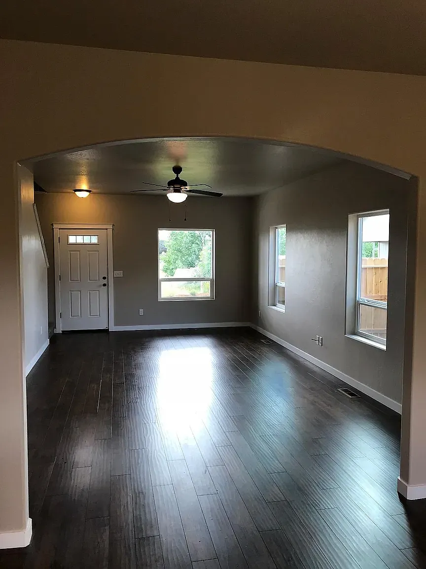 3 bed, 1632 sqft, $2,300 — Photo 2
