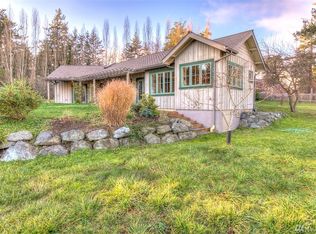 40A Madrona St, Eastsound, WA 98245
