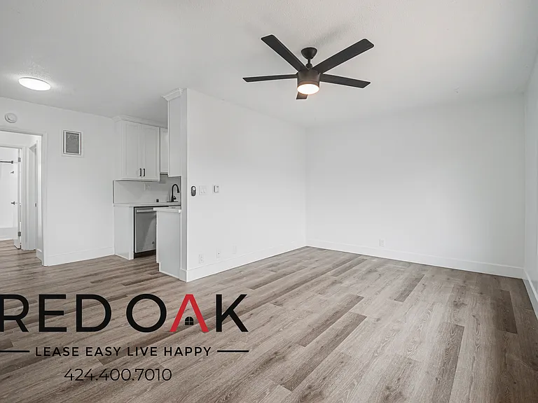 14807 S Normandie Ave #4 — Photo 5