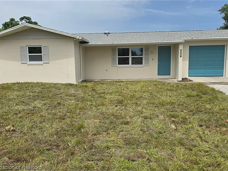 1552 Cedarbrook St — Photo 1