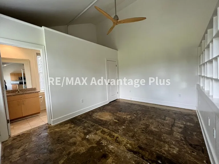 8832 Abilene Rd — Photo 6