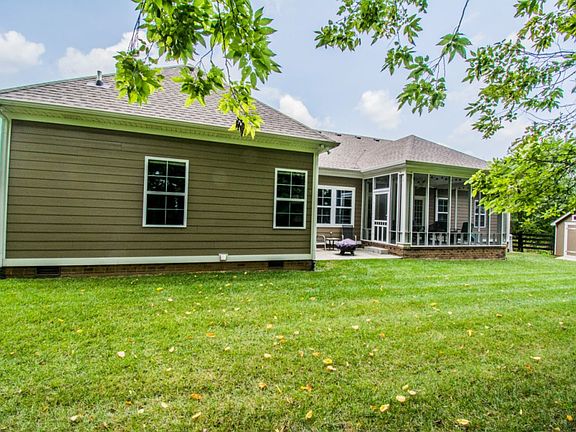 5th image of 227 Hayden Heady Cir