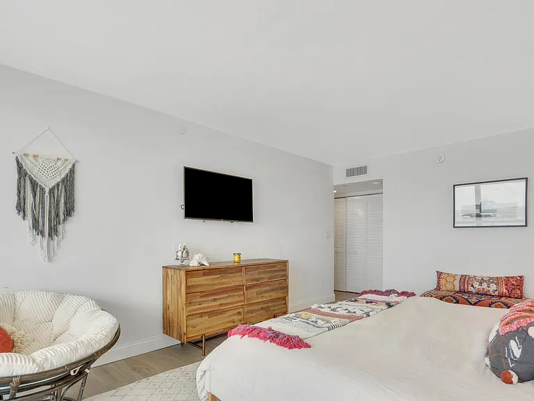 5380 N Ocean Dr #18J — Photo 55