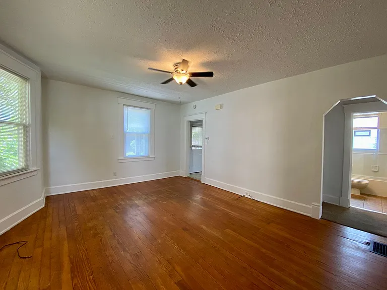 4200 Marburg Ave — Photo 3