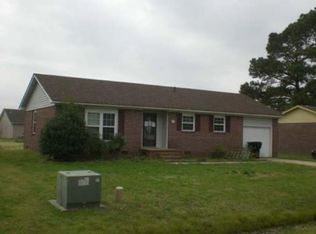 1911 Evergreen Dr, Elizabeth City, NC 27909