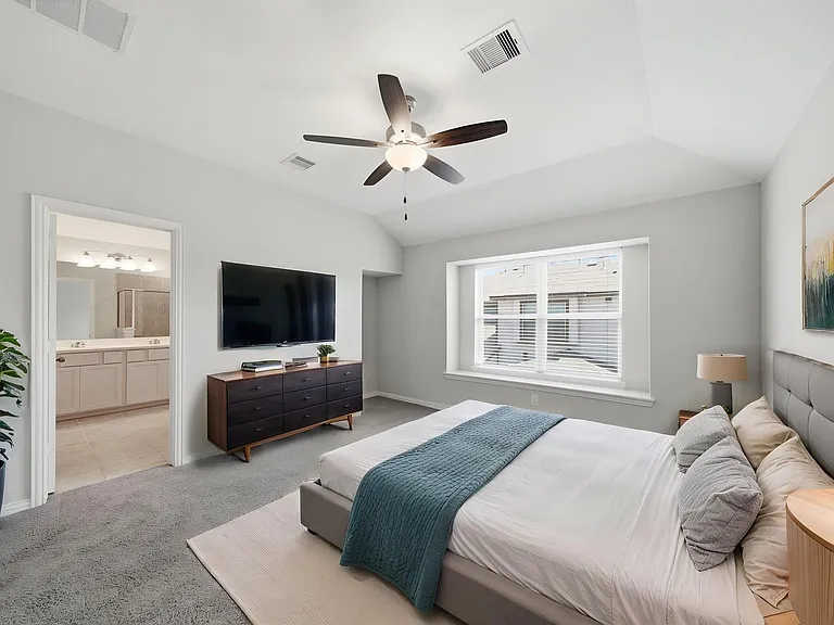 7116 Elgin St — Photo 13