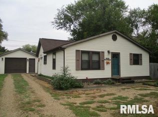 14605 N Edgewater Dr, Chillicothe, IL 61523