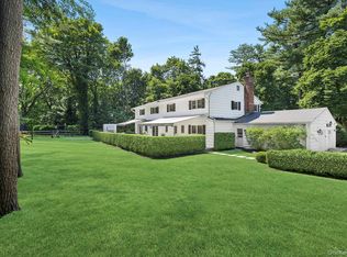 855 Orchard Ln, Muttontown, NY 11771