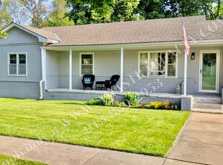 306 E Nichols St, Spring Hill, KS 66083