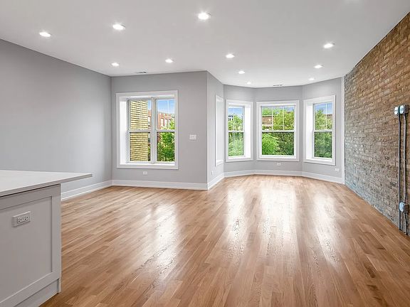 5th image of 4626 N Ashland Ave #2N
