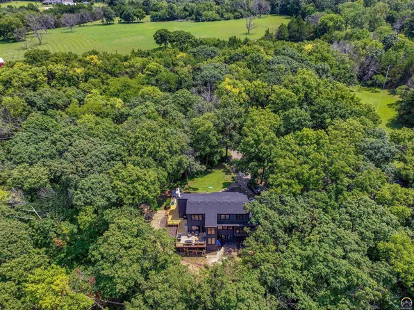 8237 SE 2nd St, Tecumseh, KS 66542