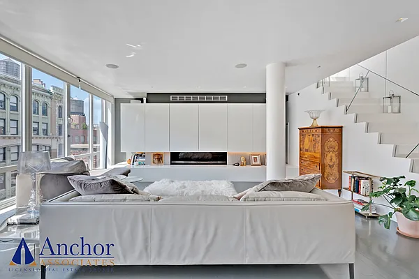 Rented by Anchor Associates | media 36