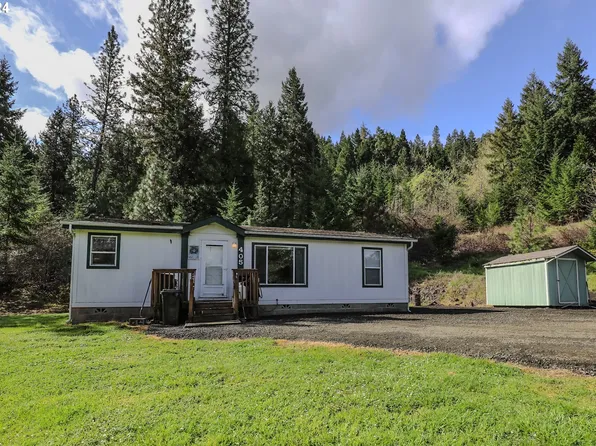 405 Dawson Rd, Roseburg, OR 97470