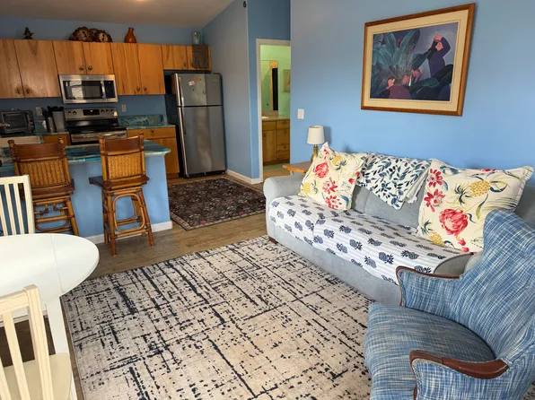 6 Honuhalemua St #6, Kihei, HI 96753