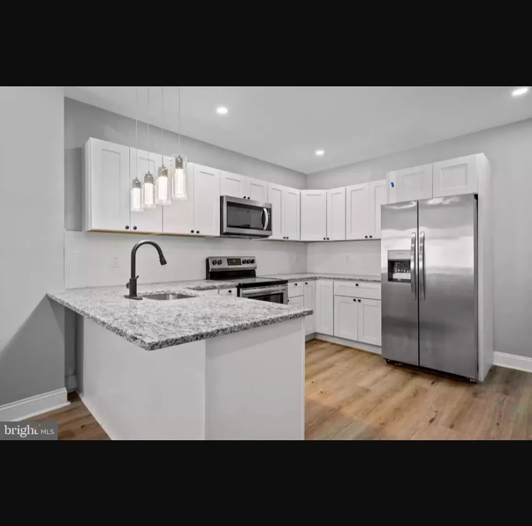 Luxury 2BD Apartment Near CHOP and Univ. of Penn — Photo 2