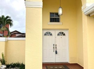13230 NW 8th Ter, Miami, FL 33182