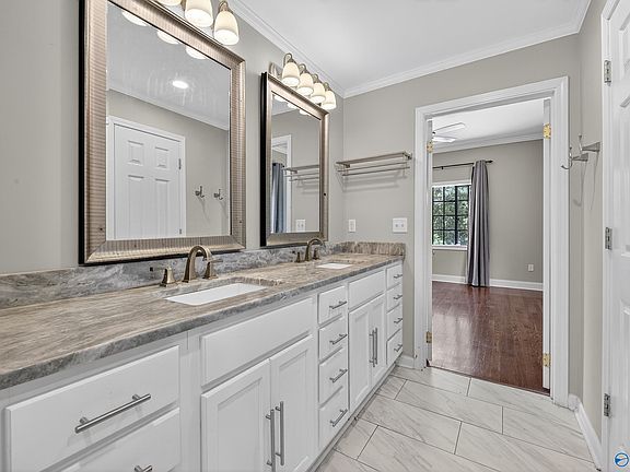 39th image of this home