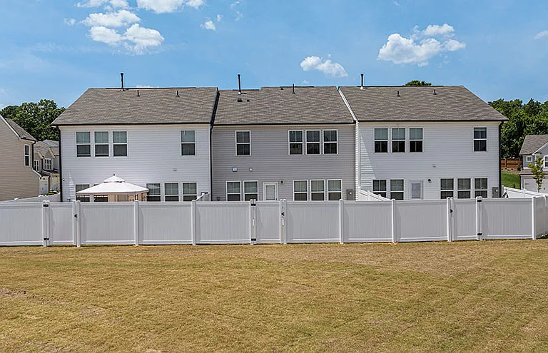 Braxton Townhomes — Photo 17