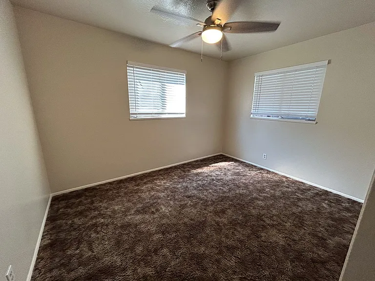 1748 Neal Dow Ave — Photo 11