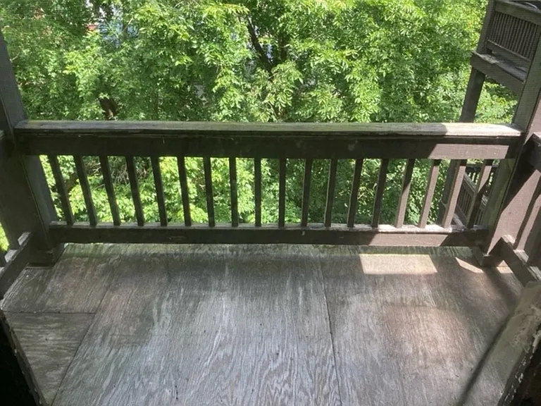 512 Wallace Ave — Photo 11