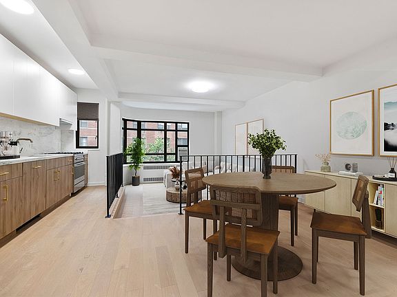 3rd image of 340 E 52nd St APT 2C