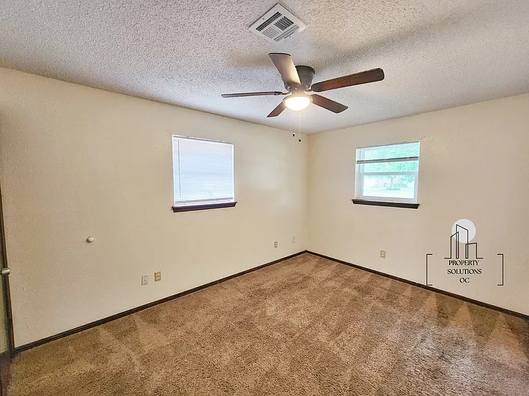 1502 Briar Meadow Rd — Photo 45