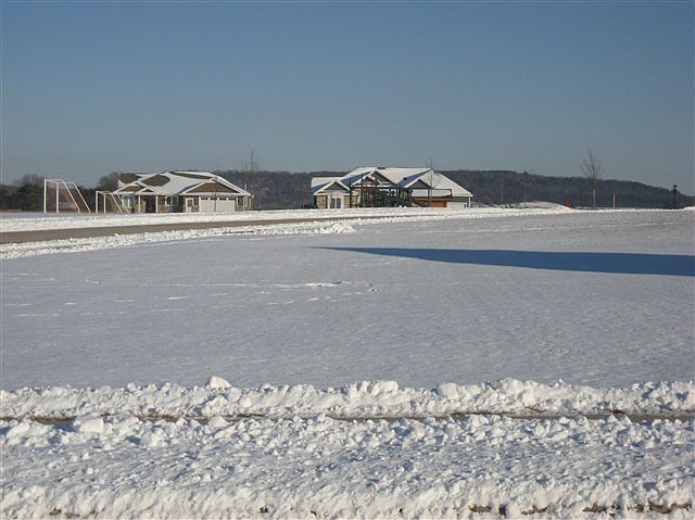 2nd image of 2037 Fullerton Dr