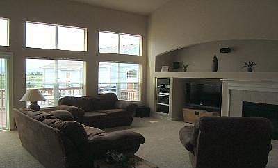 3rd image of 10257 Dogwood St