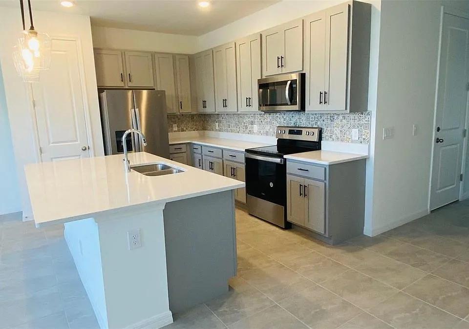 1621 Pelican Dr #3/5
