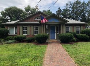 528 Great Plain Ave, Needham, MA 02492