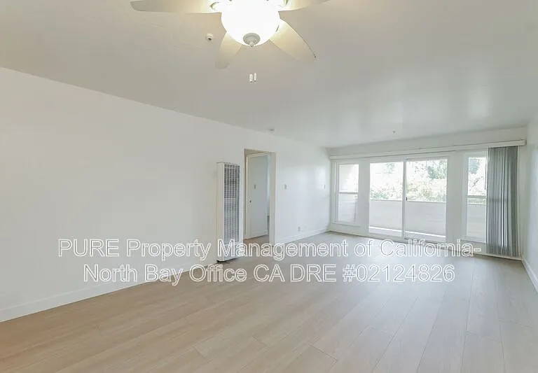 1555 Terrace Way #10 — Photo 4