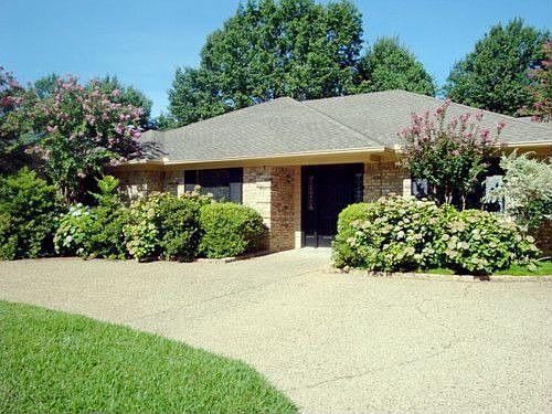 1st image of 3407 Teakwood Dr