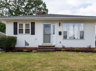 5632 Saxon Dr, Garfield Heights, OH